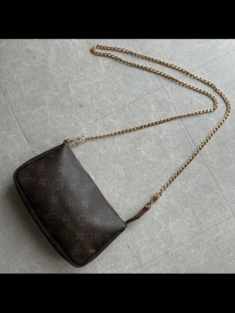 Louis Vuitton classic louis